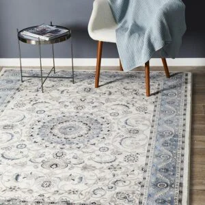 Traditional Rug Colour White With Blue Border